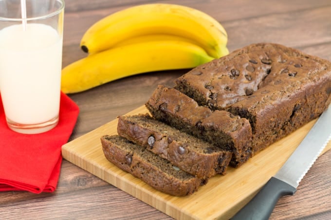 Soft, moist and chocolatey goodness in this gluten free banana bread recipe!