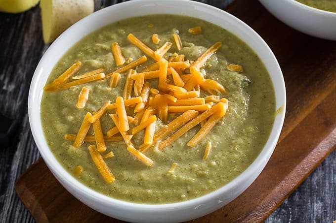 easy broccoli cheddar soup