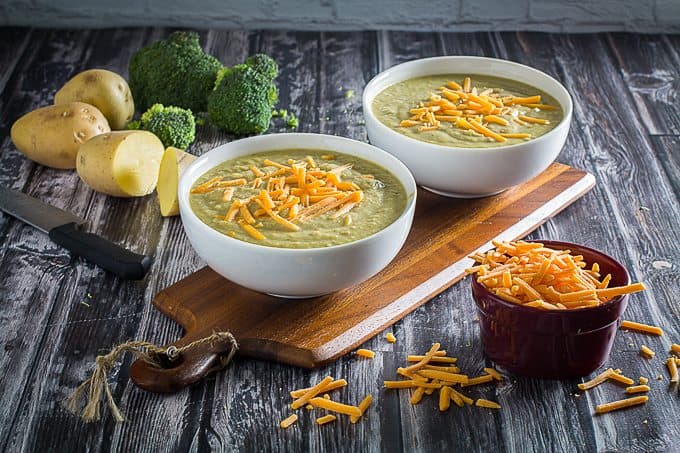 easy broccoli cheddar soup