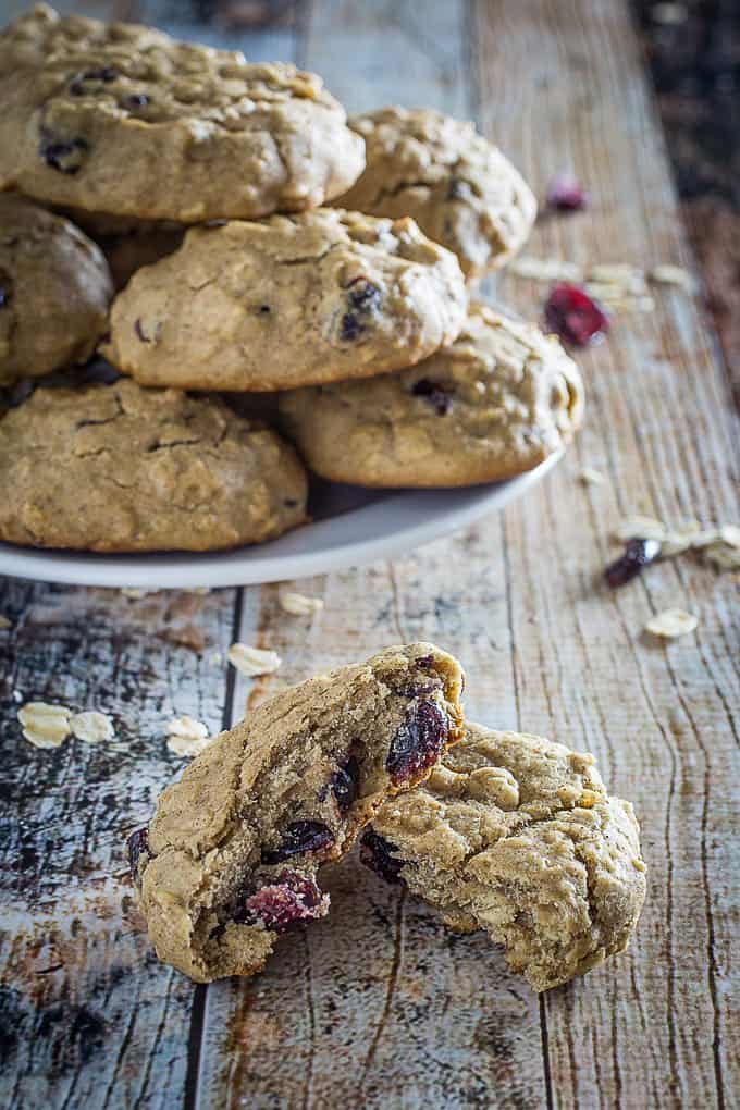 Oatmeal Craisin Cookies