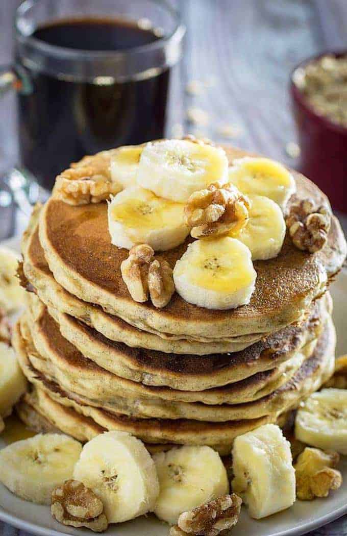 Banana oatmeal pancakes