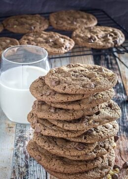 Nutella Chocolate Chip Cookies