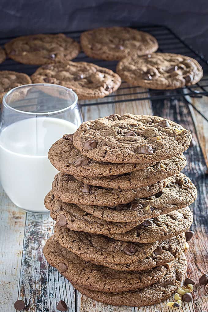 Nutella Chocolate Chip Cookies