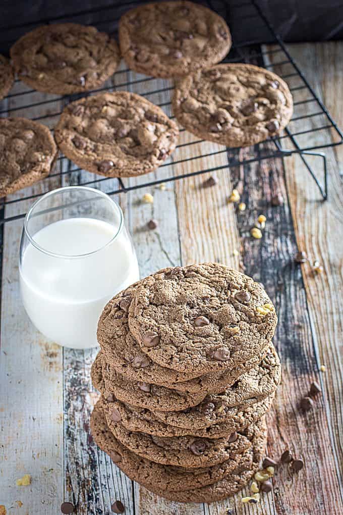 Nutella Chocolate Chip Cookies