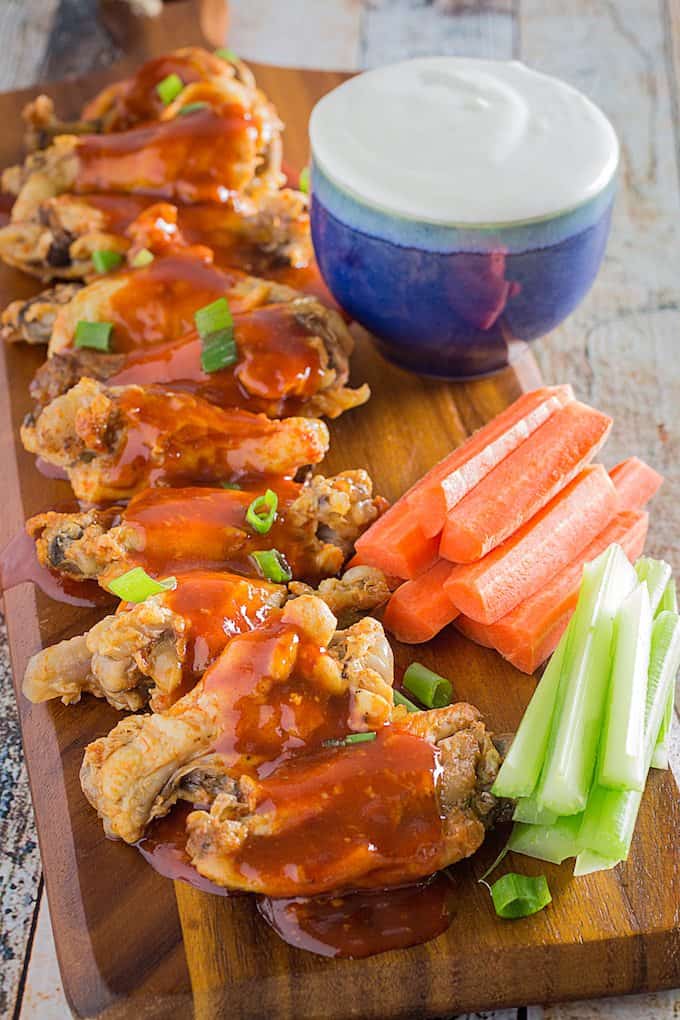 slow cooker buffalo chicken wings