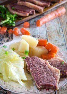 slow cooker corned beef and cabbage