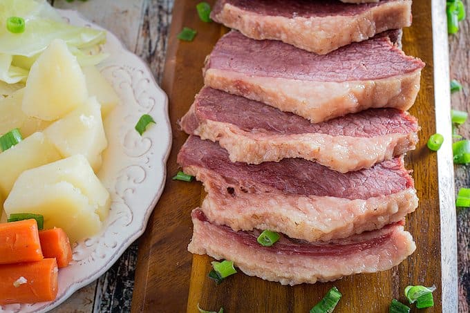 slow cooker corned beef and cabbage