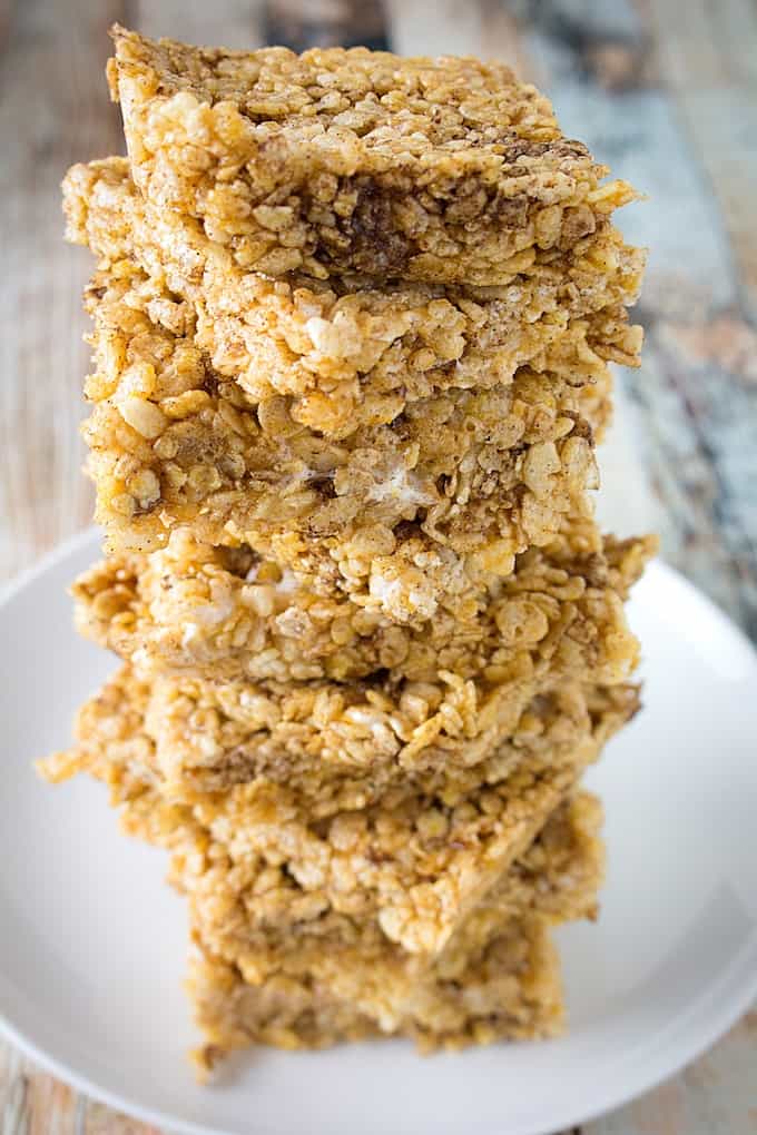 pumpkin spice rice krispie treats