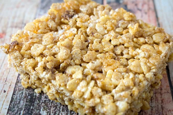 pumpkin spice rice krispie treats