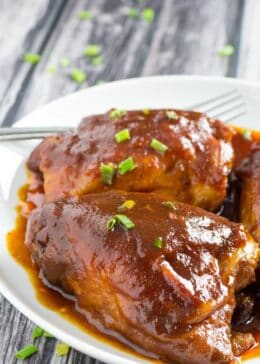 Slow Cooker BBQ Chicken Thighs-5