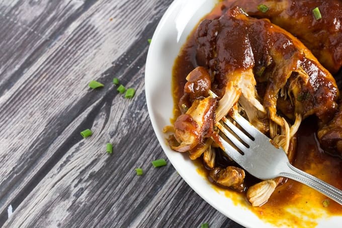 slow cooker bbq chicken thighs