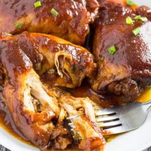 slow cooker chicken thighs