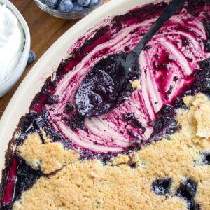 easy blueberry cobbler