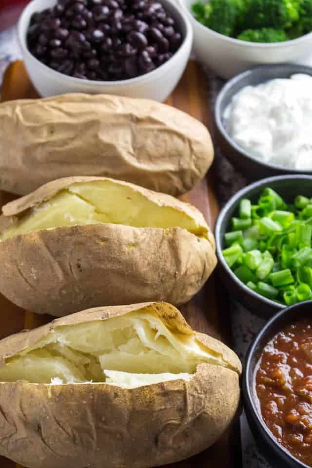 Baked Potato Bar Ideas Entertaining On A Budget! • Dishing Delish