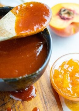 Peach bbq sauce