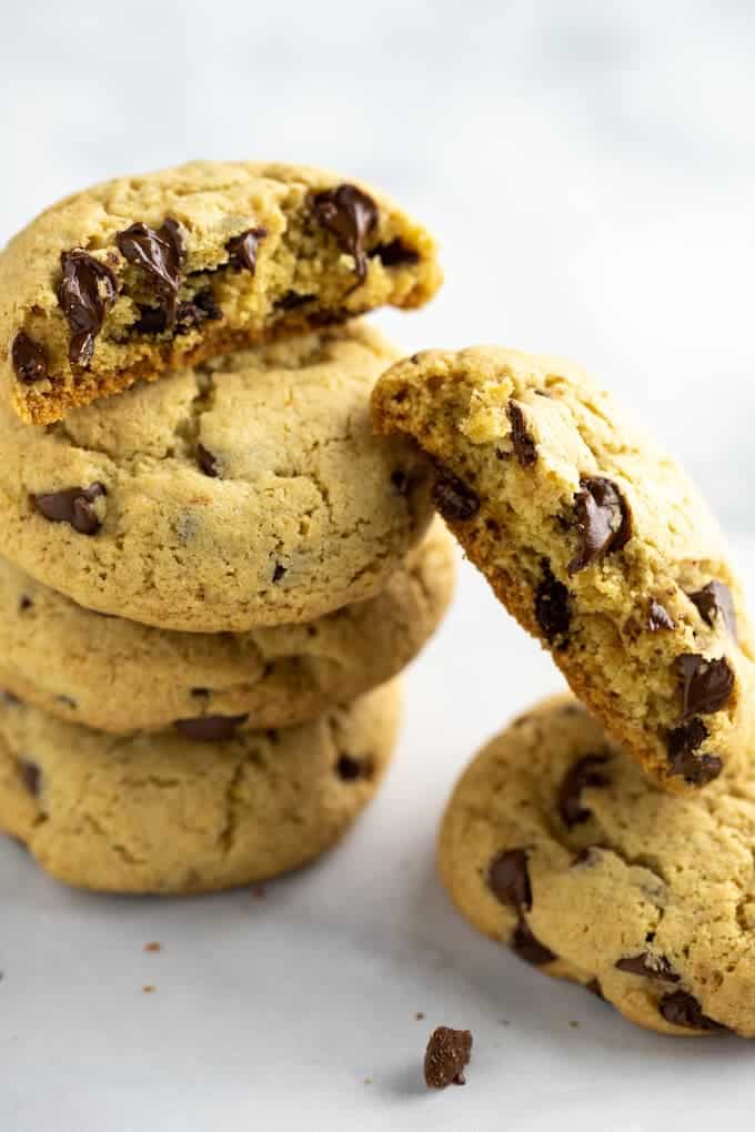 chewy chocolate chip cookies