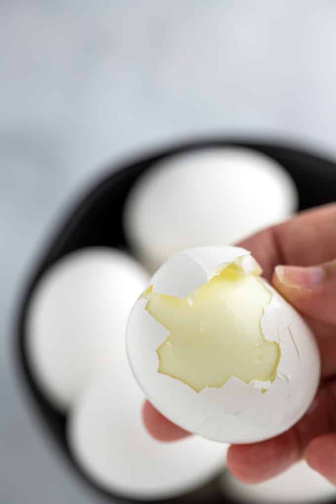 hard boiled eggs in instant pot