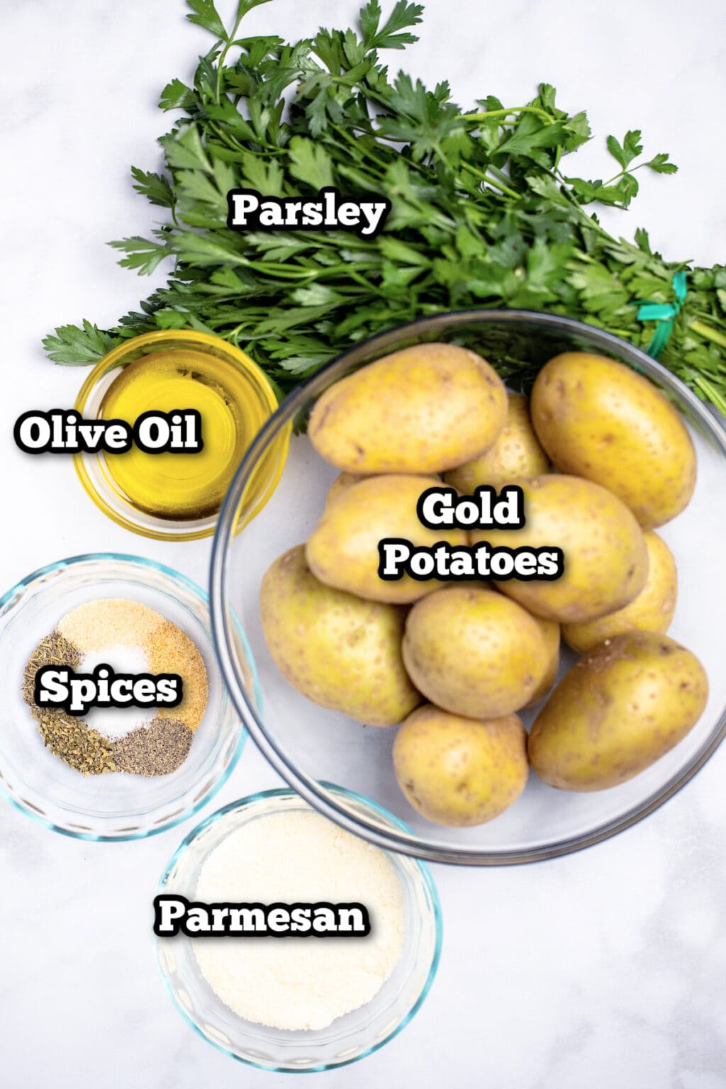 Crispy Garlic Parmesan Roasted Potatoes • Dishing Delish